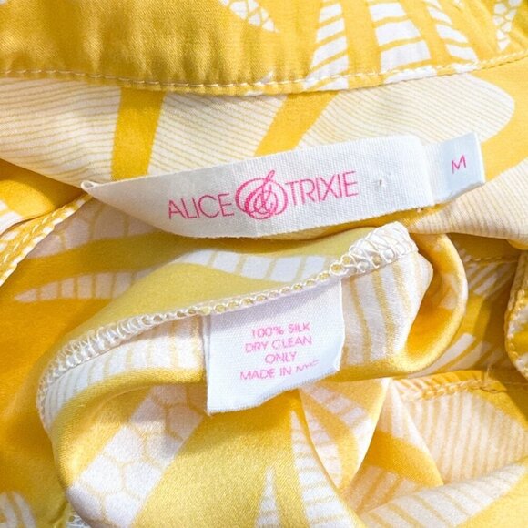 Alice & Trixie Silk Yellow Pattern Print Short Sleeve Button Front Top Blouse M - Picture 3 of 3